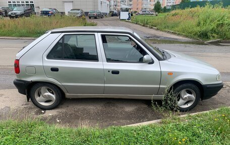 Skoda Felicia I рестайлинг, 1997 год, 100 000 рублей, 2 фотография