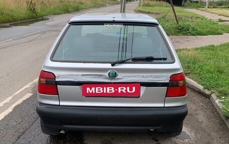 Skoda Felicia I рестайлинг, 1997 год, 100 000 рублей, 3 фотография