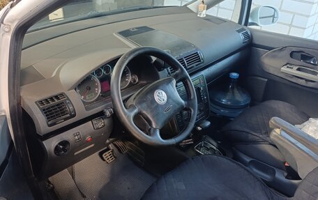 Volkswagen Sharan I рестайлинг, 2004 год, 420 000 рублей, 4 фотография