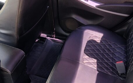 Hyundai Solaris II рестайлинг, 2014 год, 799 999 рублей, 11 фотография
