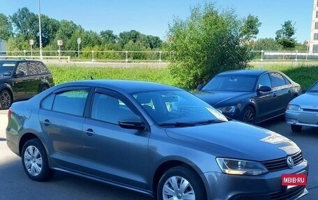 Volkswagen Jetta VI, 2012 год, 780 000 рублей, 3 фотография