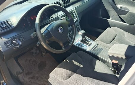 Volkswagen Passat B6, 2006 год, 750 000 рублей, 10 фотография