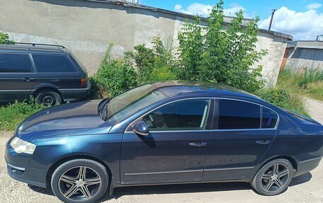 Volkswagen Passat B6, 2006 год, 750 000 рублей, 4 фотография