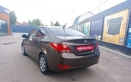 Hyundai Solaris II рестайлинг, 2015 год, 875 000 рублей, 8 фотография