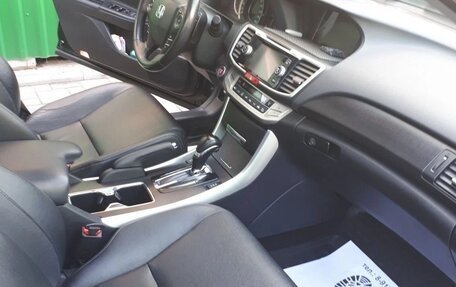Honda Accord IX рестайлинг, 2013 год, 780 000 рублей, 3 фотография
