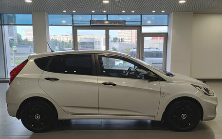 Hyundai Solaris II рестайлинг, 2014 год, 770 000 рублей, 8 фотография