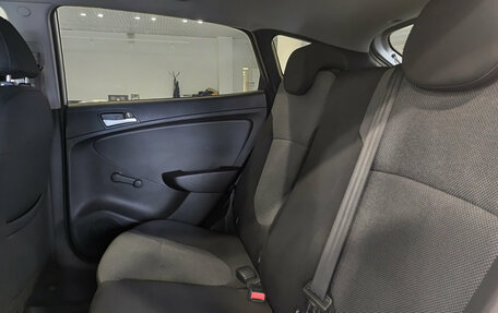 Hyundai Solaris II рестайлинг, 2014 год, 770 000 рублей, 16 фотография