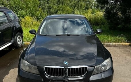 BMW 3 серия, 2006 год, 650 000 рублей, 2 фотография