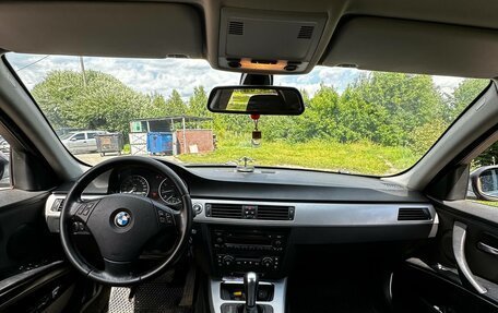 BMW 3 серия, 2006 год, 650 000 рублей, 14 фотография