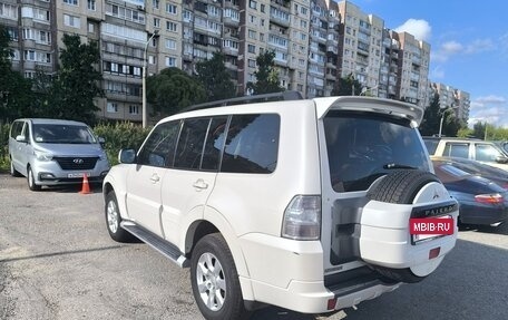 Mitsubishi Pajero IV, 2013 год, 2 150 000 рублей, 8 фотография