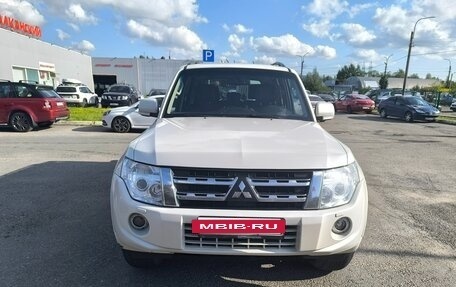 Mitsubishi Pajero IV, 2013 год, 2 150 000 рублей, 14 фотография