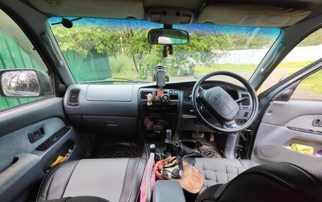 Toyota Hilux Surf III рестайлинг, 1996 год, 900 000 рублей, 5 фотография