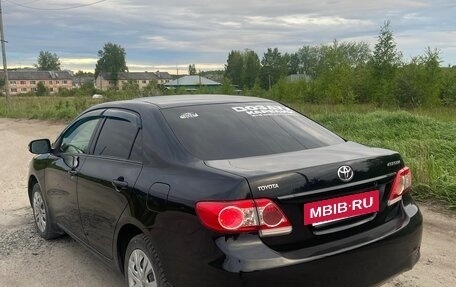 Toyota Corolla, 2011 год, 900 000 рублей, 5 фотография