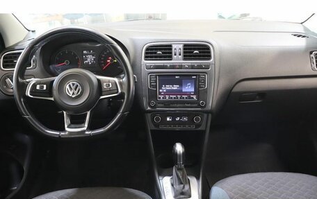 Volkswagen Polo VI (EU Market), 2019 год, 1 109 600 рублей, 11 фотография