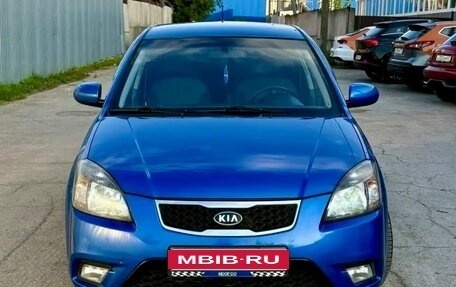 KIA Rio II, 2010 год, 637 000 рублей, 3 фотография