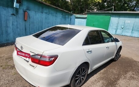 Toyota Camry, 2017 год, 1 790 000 рублей, 5 фотография
