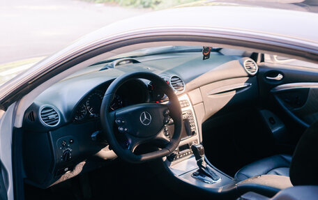 Mercedes-Benz CLK-Класс, 2002 год, 1 400 000 рублей, 15 фотография