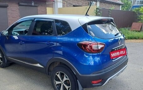 Renault Kaptur I рестайлинг, 2022 год, 1 670 000 рублей, 8 фотография