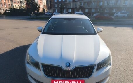 Skoda Superb III рестайлинг, 2018 год, 2 150 000 рублей, 2 фотография