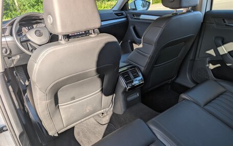 Skoda Superb III рестайлинг, 2018 год, 2 150 000 рублей, 19 фотография