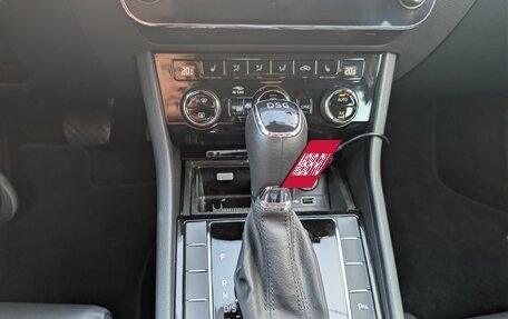 Skoda Superb III рестайлинг, 2018 год, 2 150 000 рублей, 25 фотография