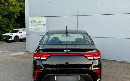 KIA Rio IV, 2017 год, 1 111 000 рублей, 6 фотография