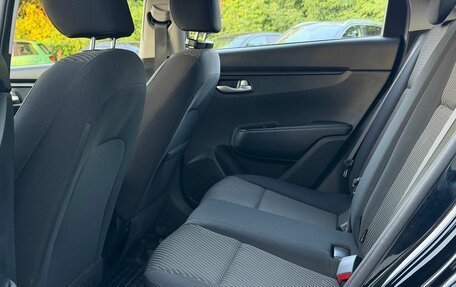 KIA Rio IV, 2017 год, 1 111 000 рублей, 12 фотография