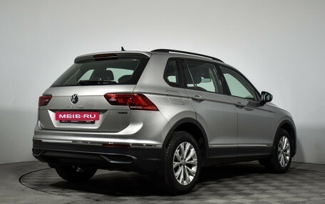 Volkswagen Tiguan II, 2021 год, 2 235 000 рублей, 6 фотография