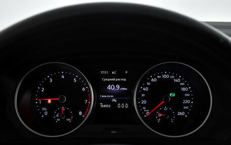 Volkswagen Tiguan II, 2021 год, 2 235 000 рублей, 19 фотография