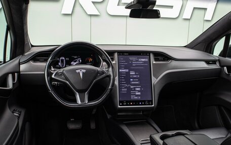 Tesla Model X I, 2018 год, 3 299 000 рублей, 12 фотография