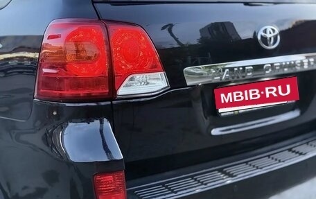 Toyota Land Cruiser 200, 2012 год, 3 300 000 рублей, 9 фотография