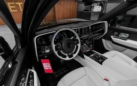 Rolls-Royce Cullinan, 2026 год, 78 500 000 рублей, 12 фотография