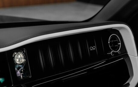 Rolls-Royce Cullinan, 2026 год, 78 500 000 рублей, 17 фотография