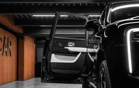 Rolls-Royce Cullinan, 2026 год, 78 500 000 рублей, 24 фотография