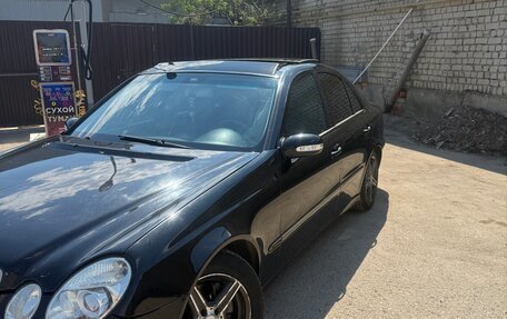 Mercedes-Benz E-Класс, 2003 год, 950 000 рублей, 14 фотография
