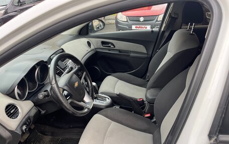 Chevrolet Cruze II, 2011 год, 570 000 рублей, 8 фотография