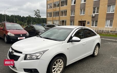Chevrolet Cruze II, 2011 год, 570 000 рублей, 6 фотография
