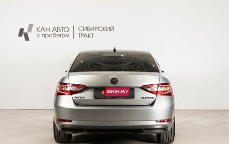 Skoda Superb III рестайлинг, 2016 год, 1 800 000 рублей, 4 фотография