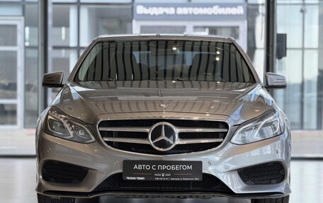 Mercedes-Benz E-Класс, 2013 год, 1 950 000 рублей, 2 фотография