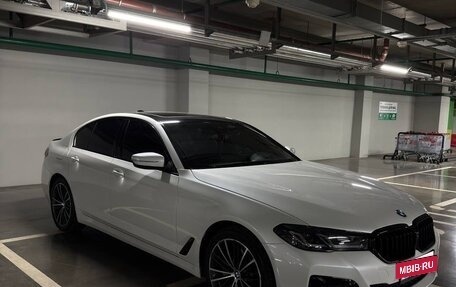 BMW 5 серия, 2022 год, 5 330 000 рублей, 3 фотография