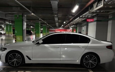 BMW 5 серия, 2022 год, 5 330 000 рублей, 8 фотография