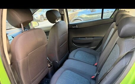 Hyundai i20 IB рестайлинг, 2010 год, 400 000 рублей, 4 фотография