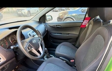 Hyundai i20 IB рестайлинг, 2010 год, 400 000 рублей, 7 фотография