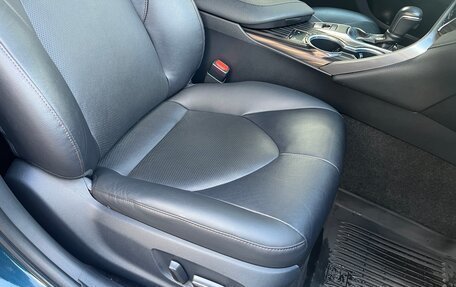 Toyota Camry, 2020 год, 3 200 000 рублей, 19 фотография