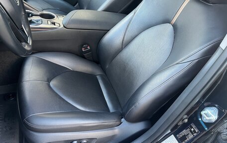 Toyota Camry, 2020 год, 3 200 000 рублей, 18 фотография