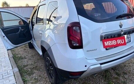 Renault Duster I рестайлинг, 2018 год, 900 000 рублей, 21 фотография
