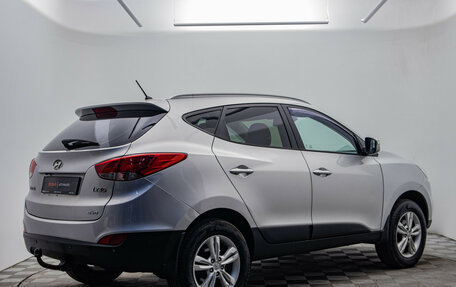 Hyundai ix35 I рестайлинг, 2010 год, 1 030 000 рублей, 6 фотография