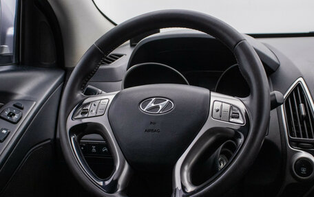 Hyundai ix35 I рестайлинг, 2010 год, 1 030 000 рублей, 16 фотография