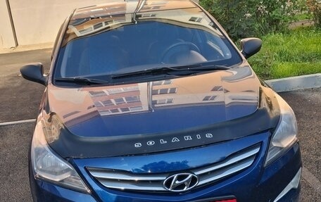 Hyundai Solaris II рестайлинг, 2015 год, 680 000 рублей, 1 фотография