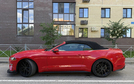 Ford Mustang VI рестайлинг, 2019 год, 3 600 000 рублей, 2 фотография